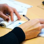 「ご用命とあらば、ゆりかごからお墓まで」　真梨幸子